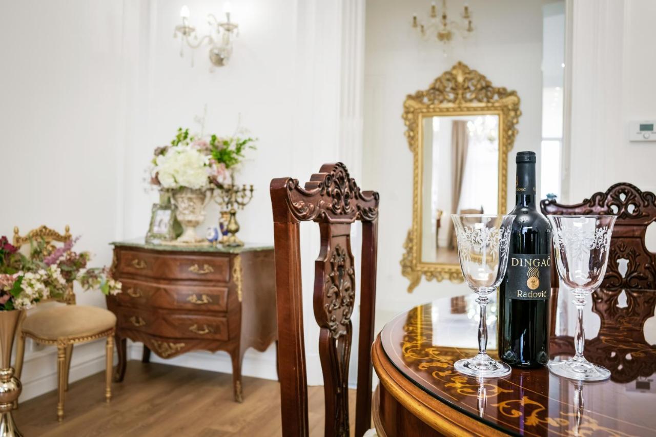 Luxury Class Apartment - 1St Floor, Large Apartment, Downtown, Newly Renovated, Fast Wifi, 4X Air Conditioning 萨格勒布 外观 照片