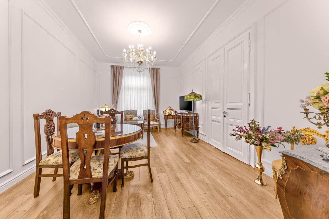 Luxury Class Apartment - 1St Floor, Large Apartment, Downtown, Newly Renovated, Fast Wifi, 4X Air Conditioning 萨格勒布 外观 照片